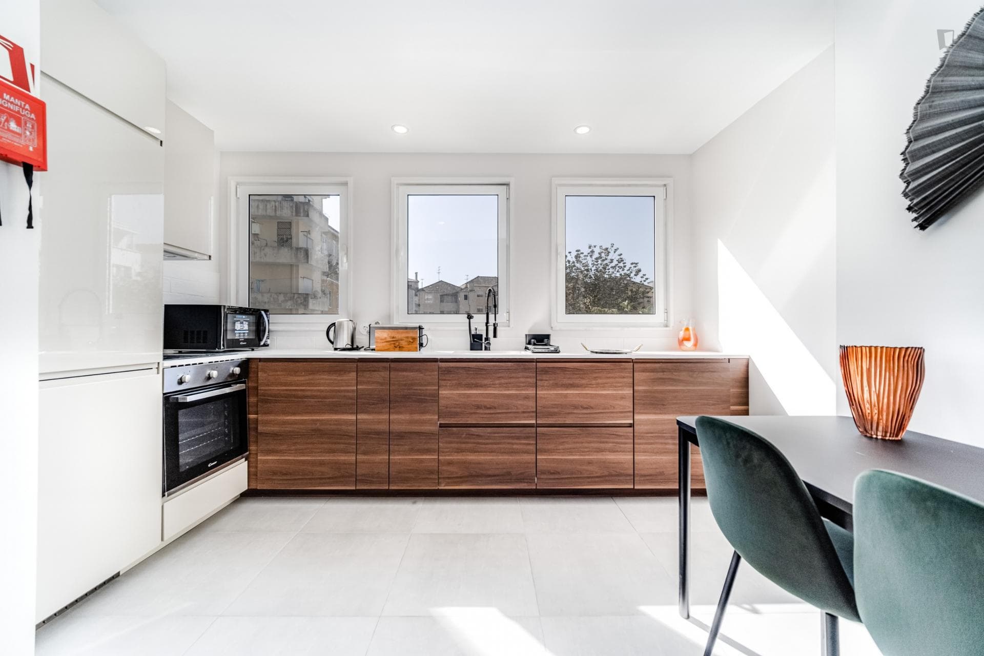 By Sta Catarina Flats - 3BED Family, in the city centre photo 1