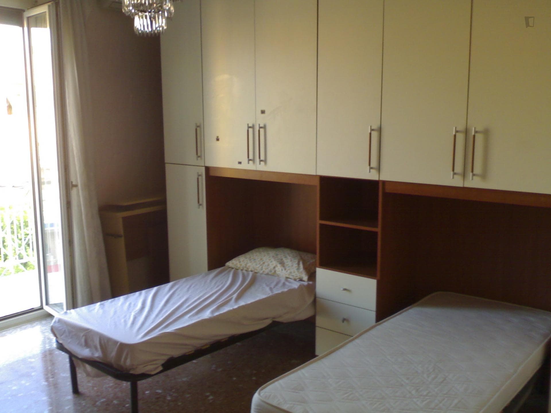 Bed in nice twin bedroom near Villa Doria Pamphili photo 1