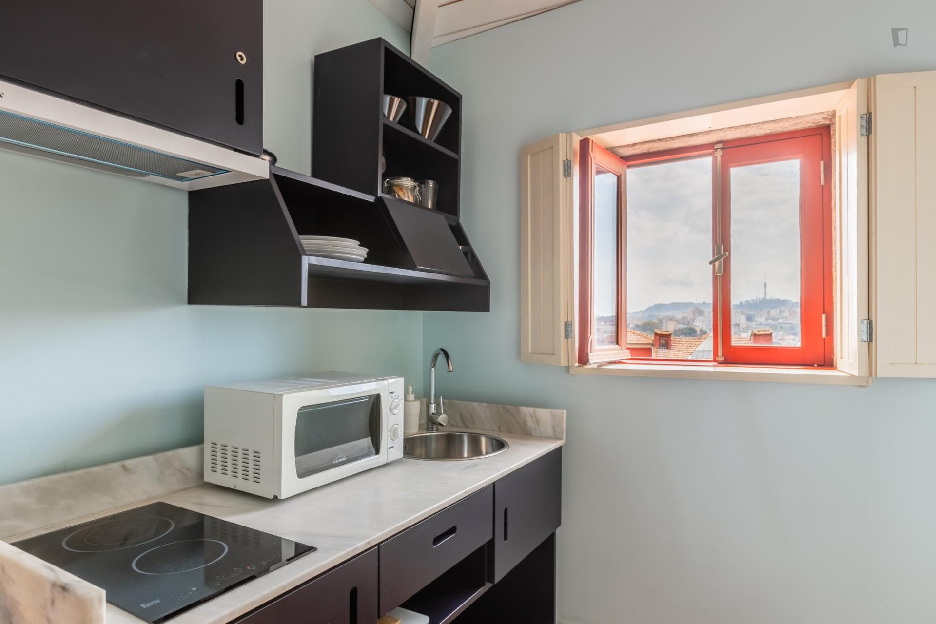 Awesome studio near Torre dos Clérigos photo 1