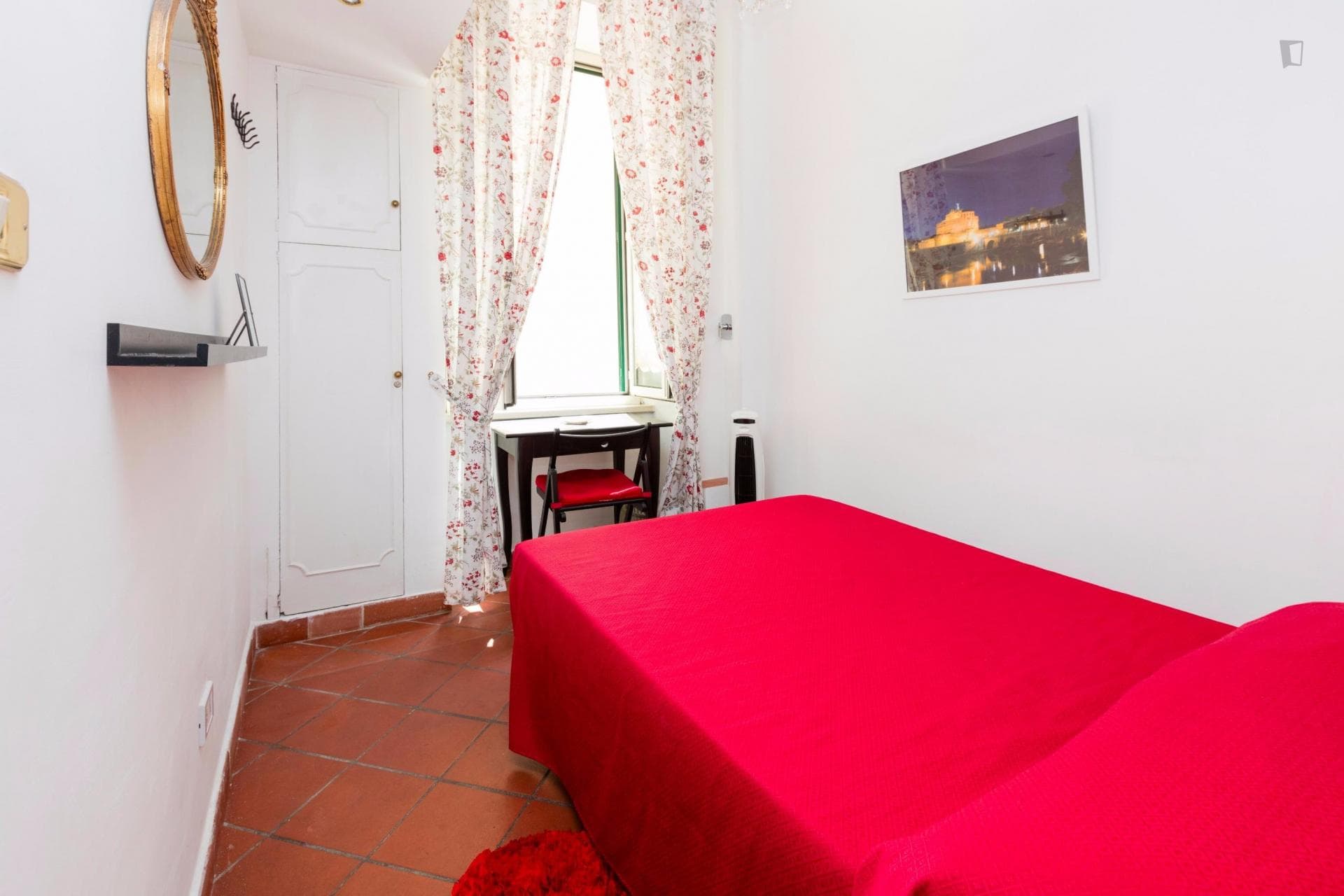 Sorrento - Cheerful single ensuite bedroom close to the city center photo 1
