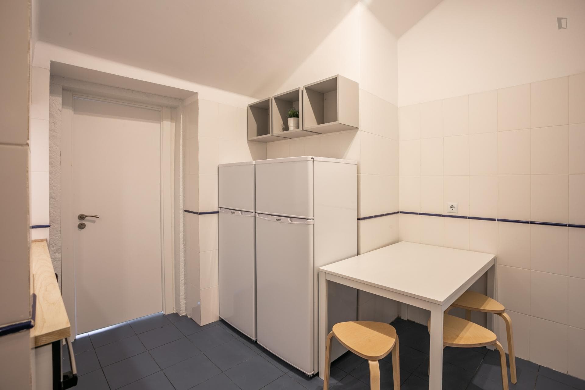 Amazing single bedroom next t the IADE university photo 1