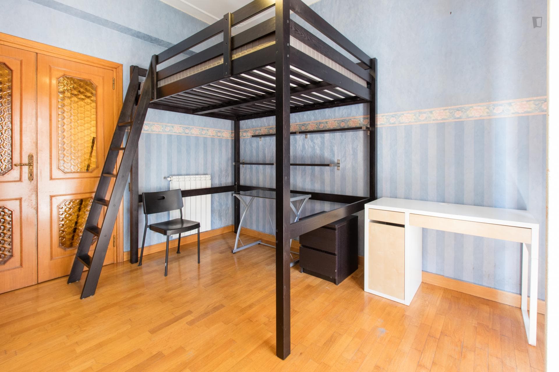 Bright single bedroom with a balcony, in Monte Mario photo 1