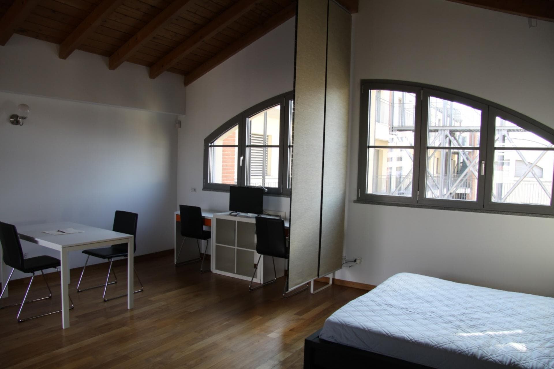 Studio apartment close to Politecnico Hungar, Bovisa. photo 1