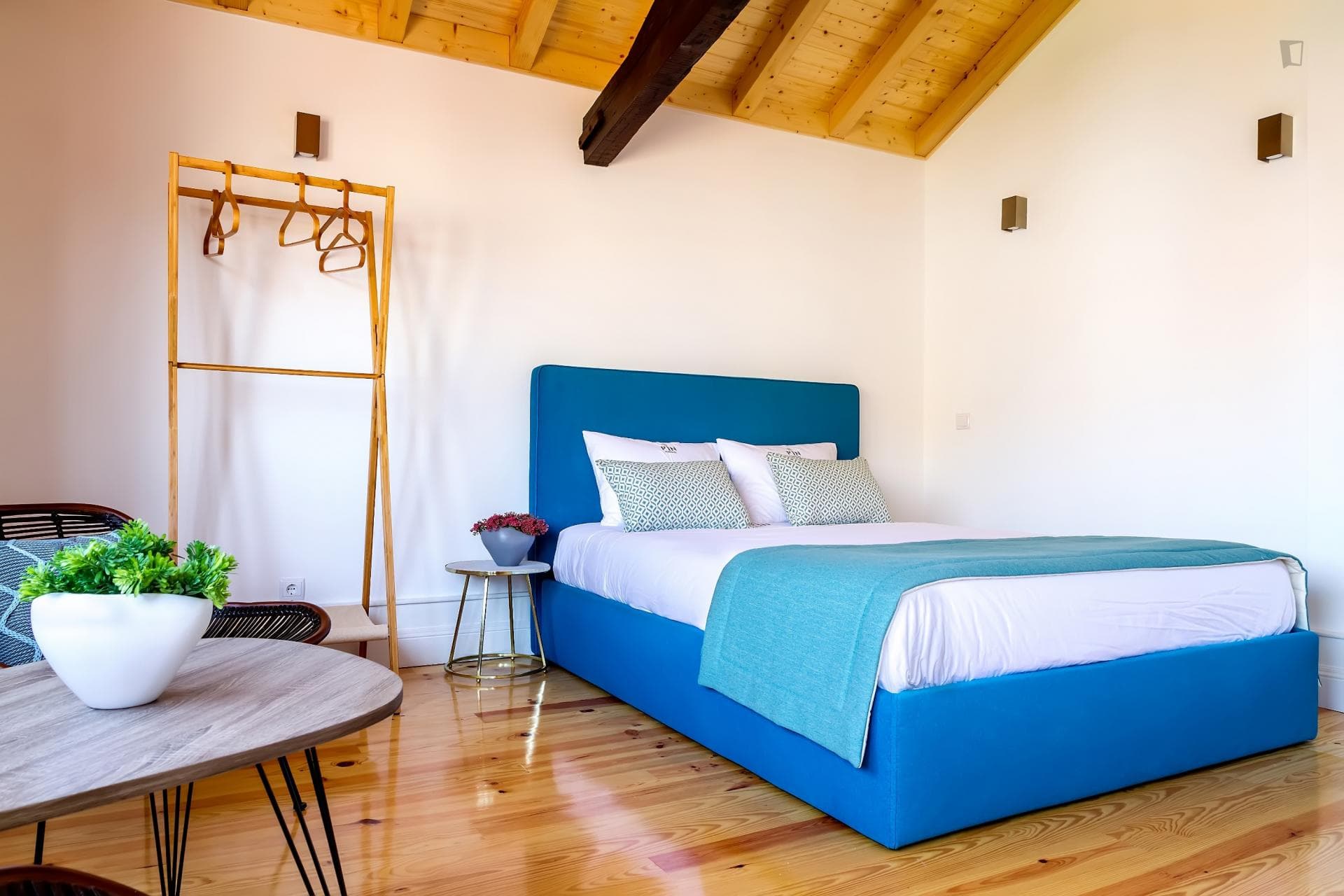 Beautiful and cosy studio Estúdio, near Santa Catarina Street photo 1