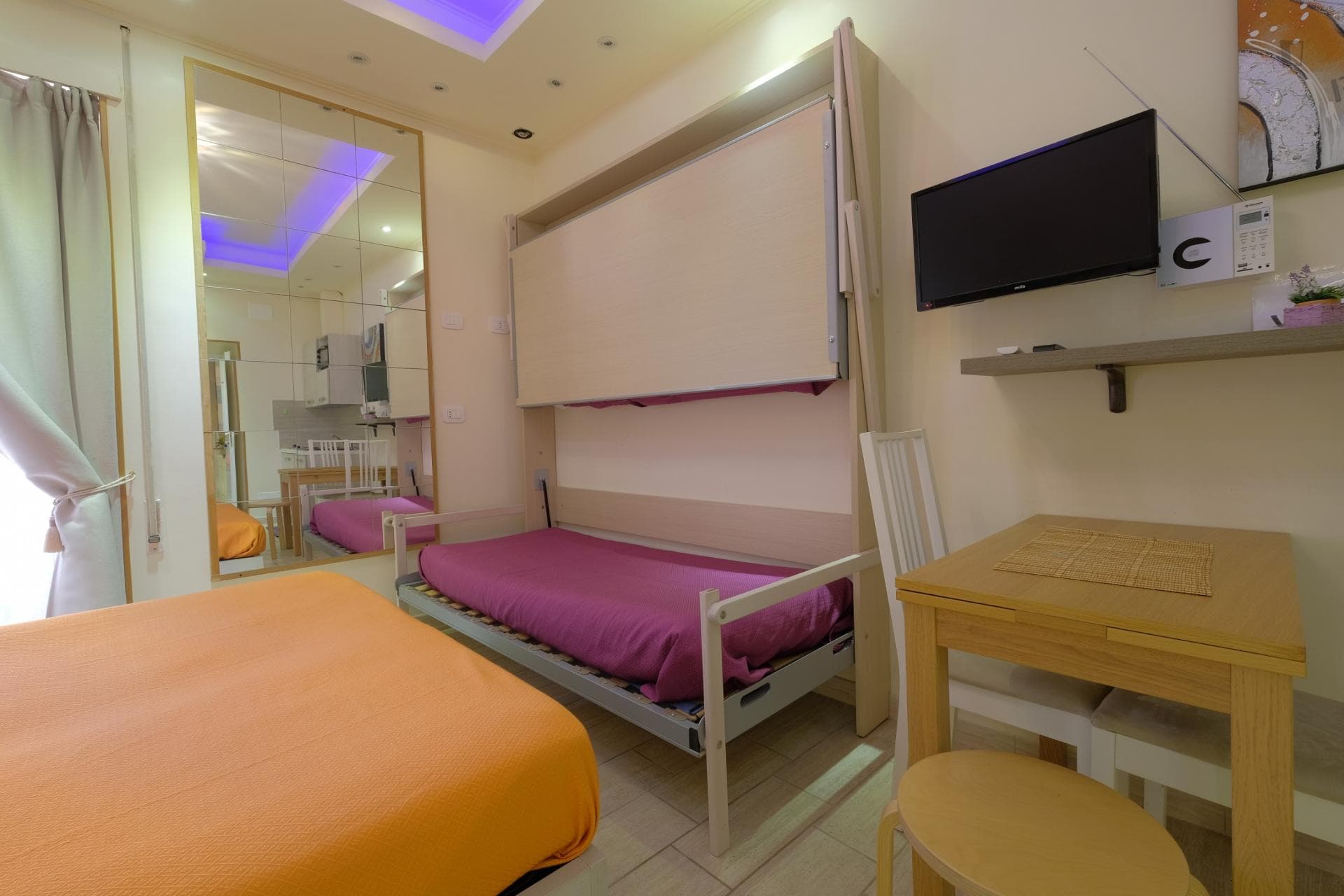 Alluring studio flat near Re Di Roma metro station photo 1