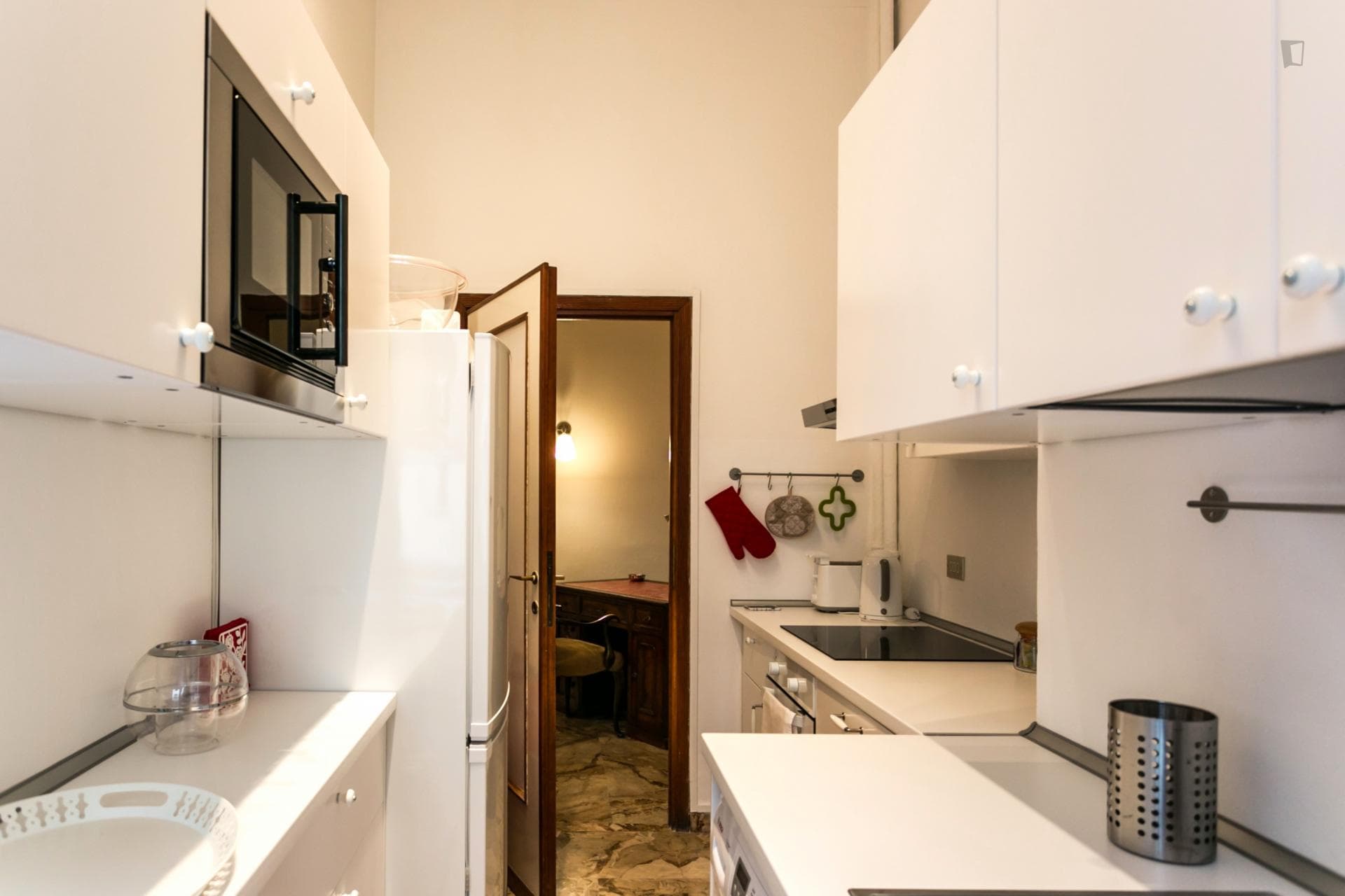 Super elegant 1-bedroom flat in Policlinico photo 1