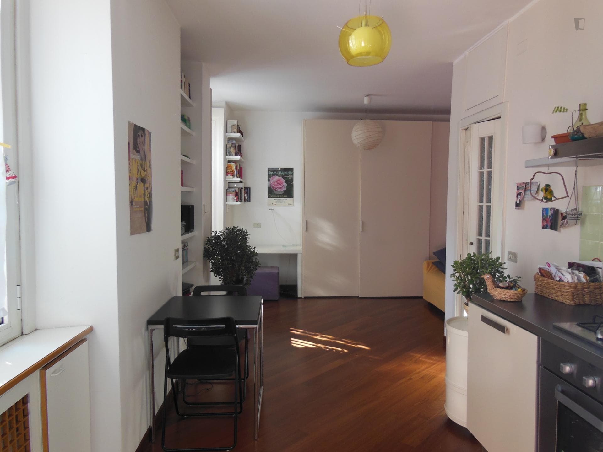 Studio apartment in Milano Isola photo 1