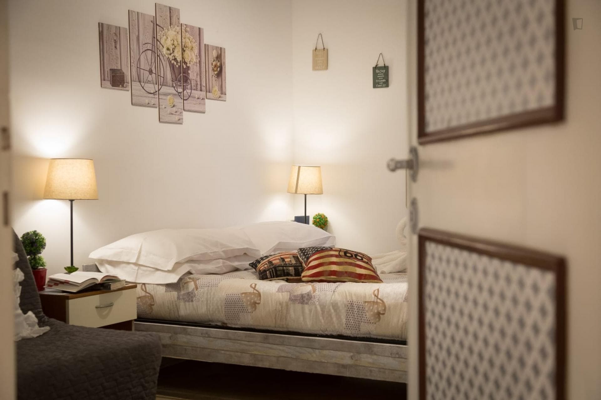 Enchanting double bedroom in Portuense Neighborhood photo 1