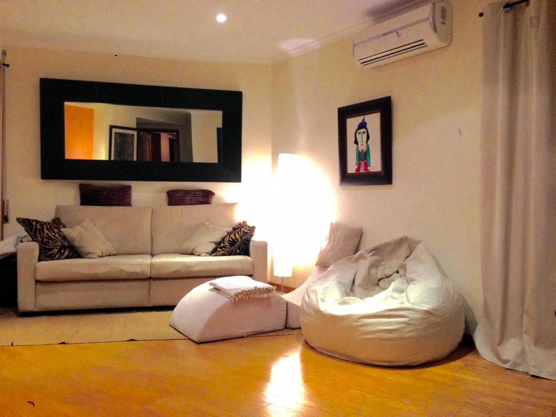 1-bedroom apartment, with outdoor area, garage, suite, A/c and big kitc photo 1