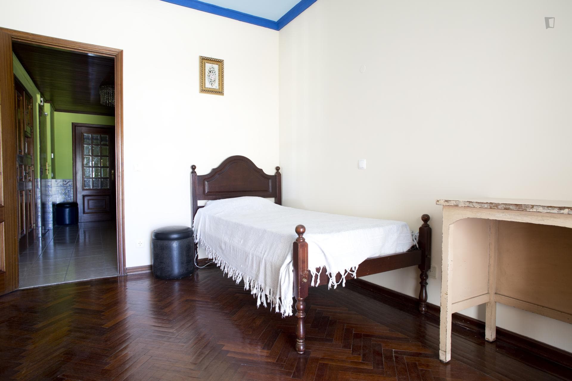 Cosy single bedroom in Lumiar photo 1