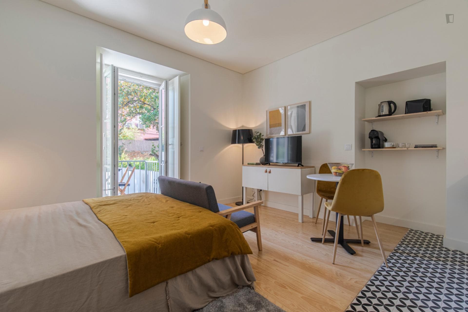 Property photo thumbnail