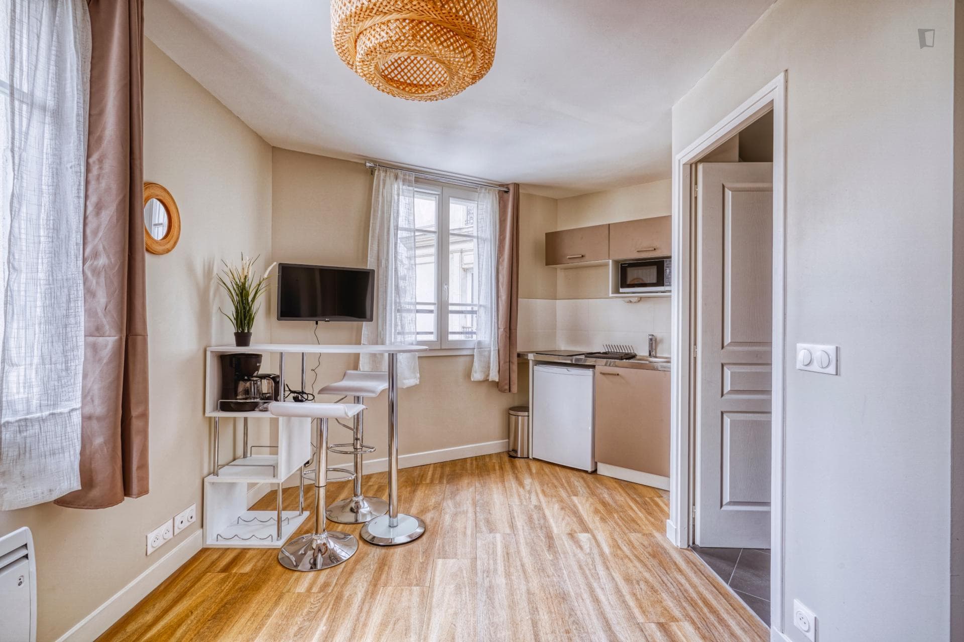 Property photo thumbnail