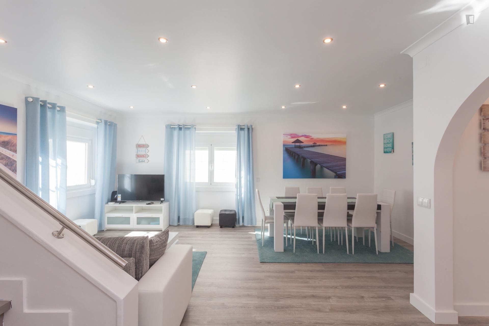 Property photo thumbnail