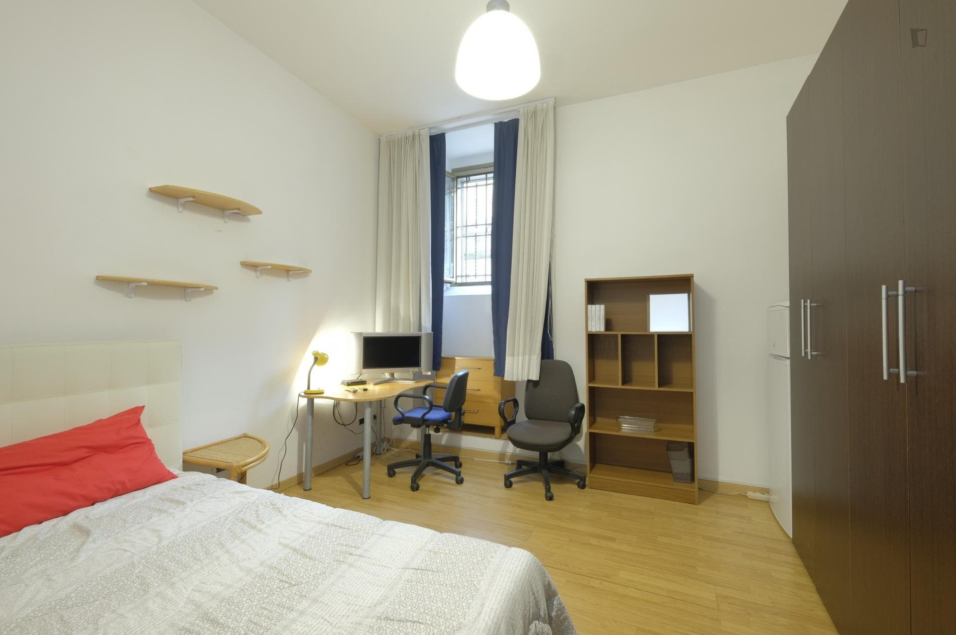 Airy double bedroom in Tuscolana photo 1