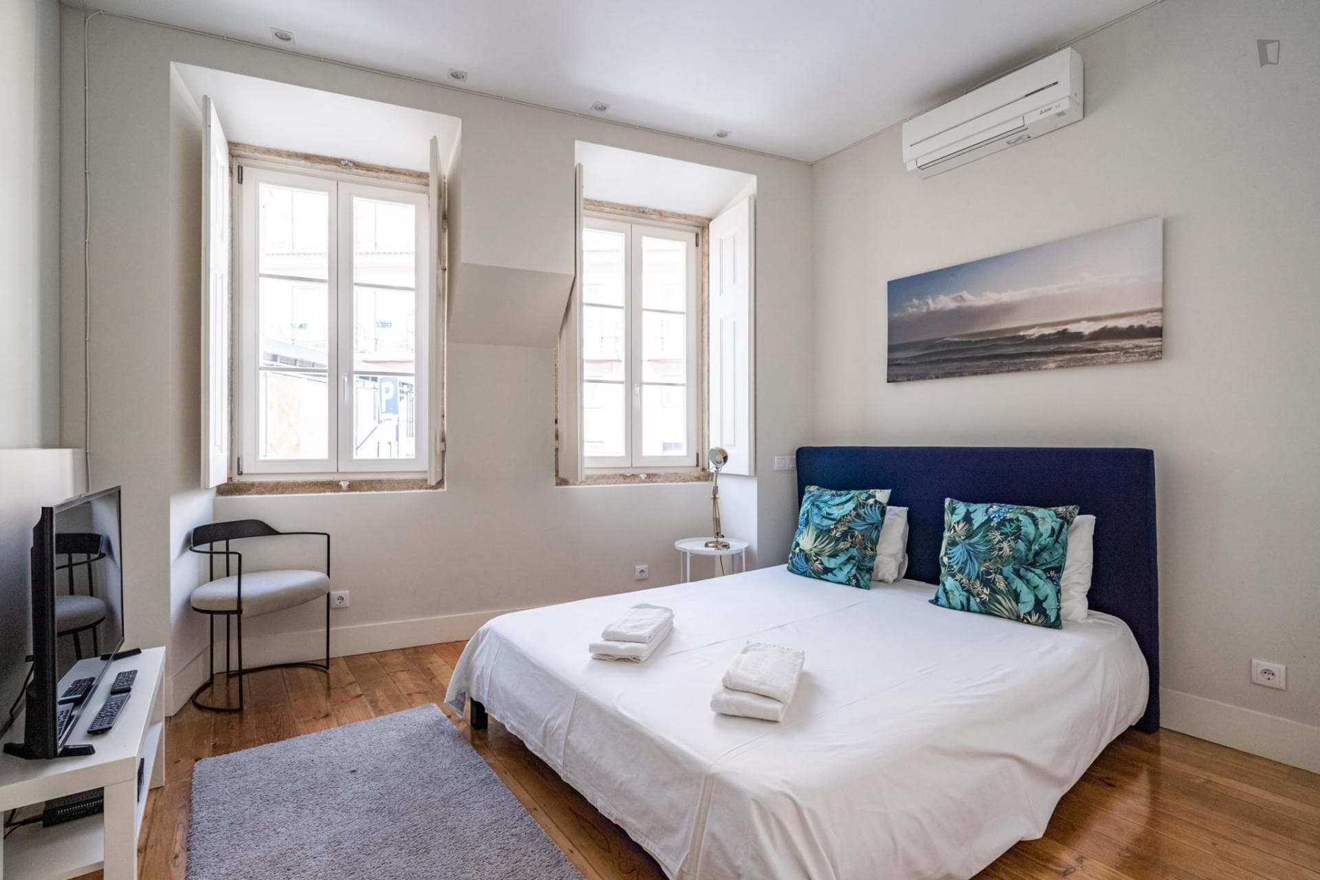Property photo thumbnail