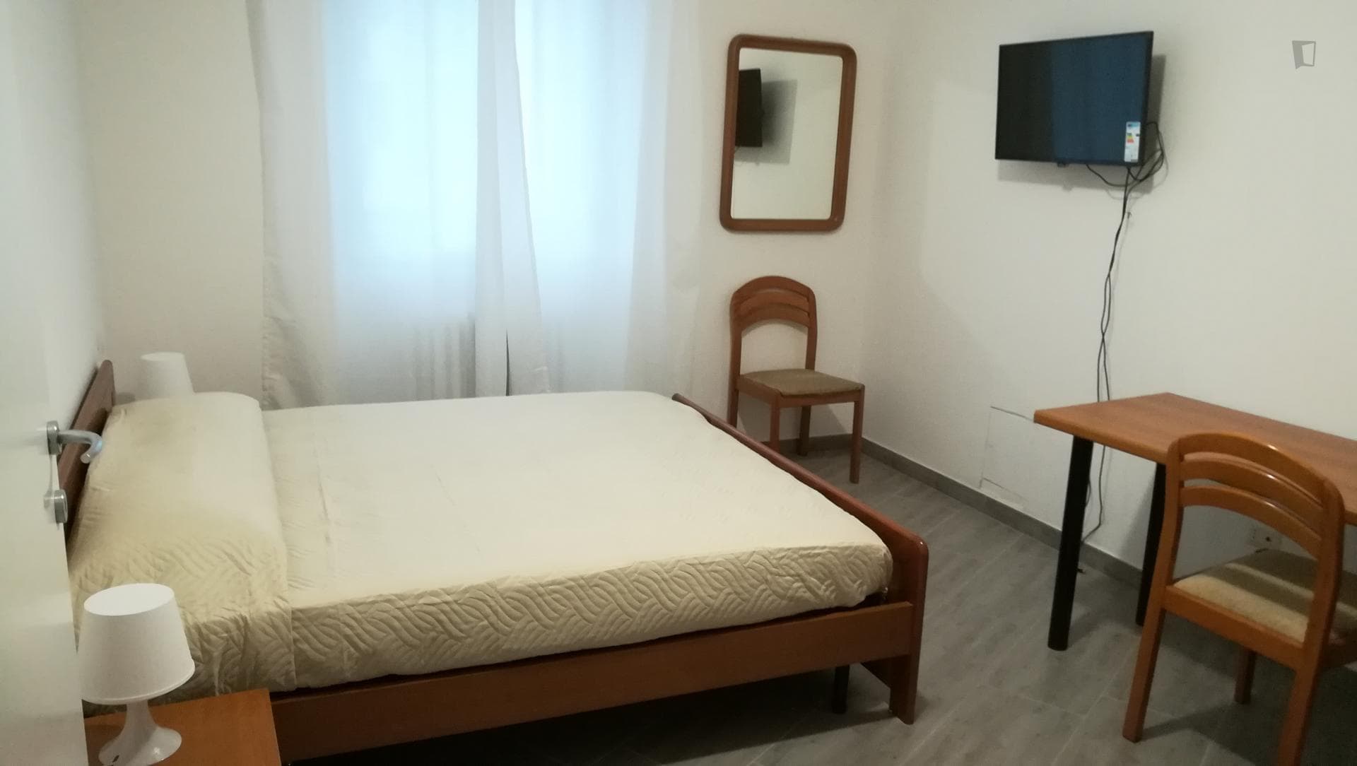 Spacious double bedroom in Quarto Oggiaro photo 1