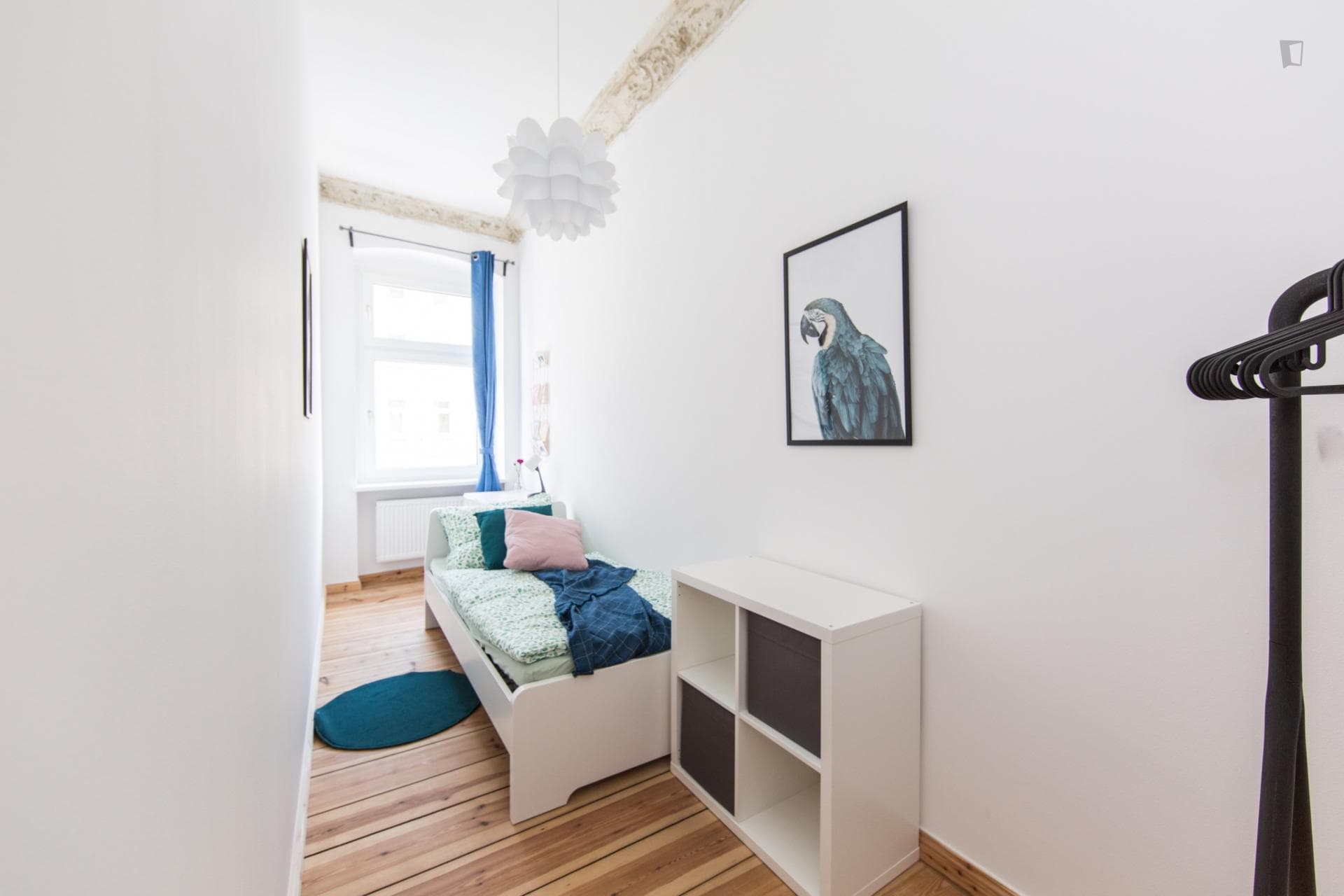 Snug single bedroom in a 4-bedroom apartment near Thomashöhe photo 1
