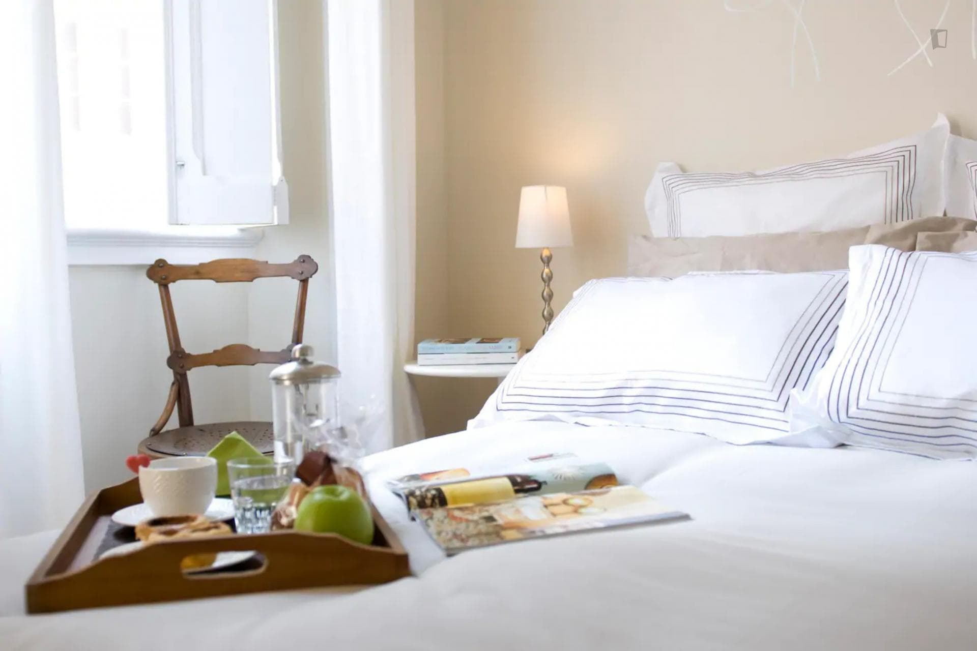 Delightful 1-bedroom apartment, with outdoor area photo 1