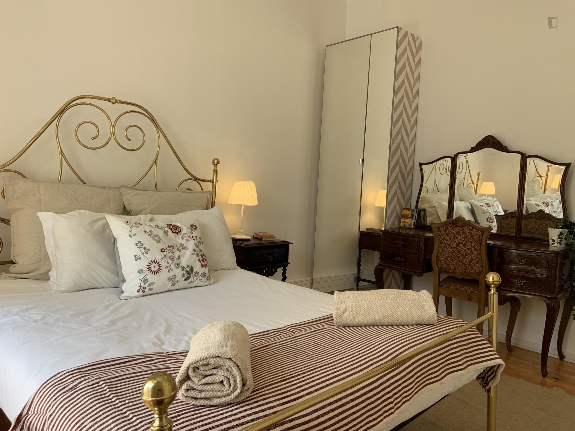 Stunning double bedroom in Santos photo 1