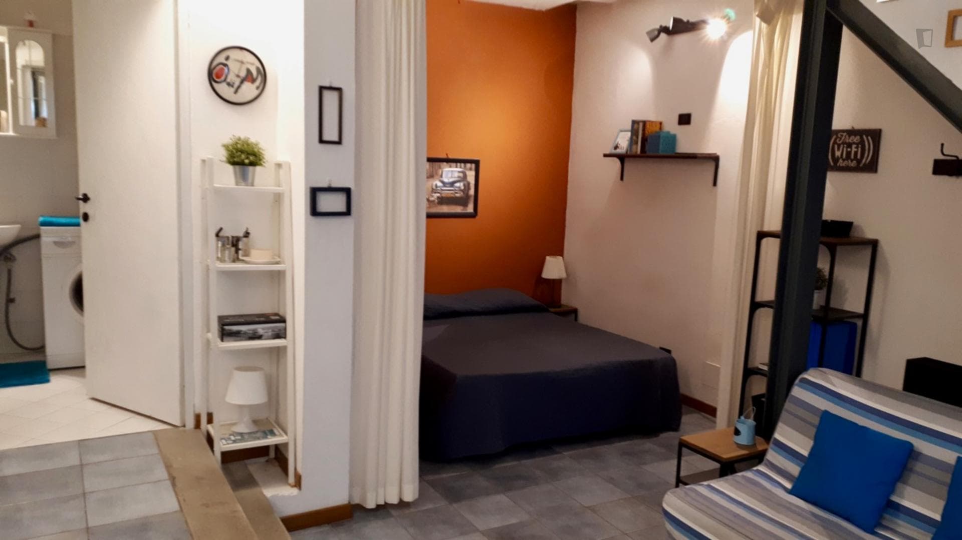 1-Bedroom apartment near IULM photo 1