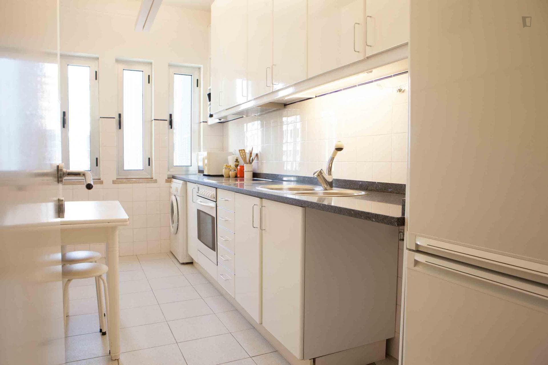 Charming 1-bedroom apartment in Lordelo do Ouro photo 1