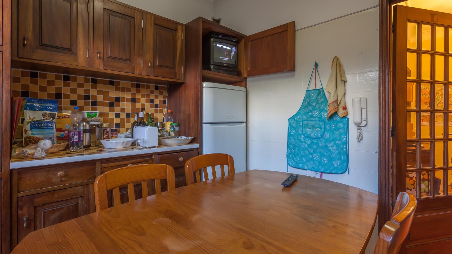 Cool single bedroom in artistic 4-bedroom apartment in Vila Nova de Gaia photo 1