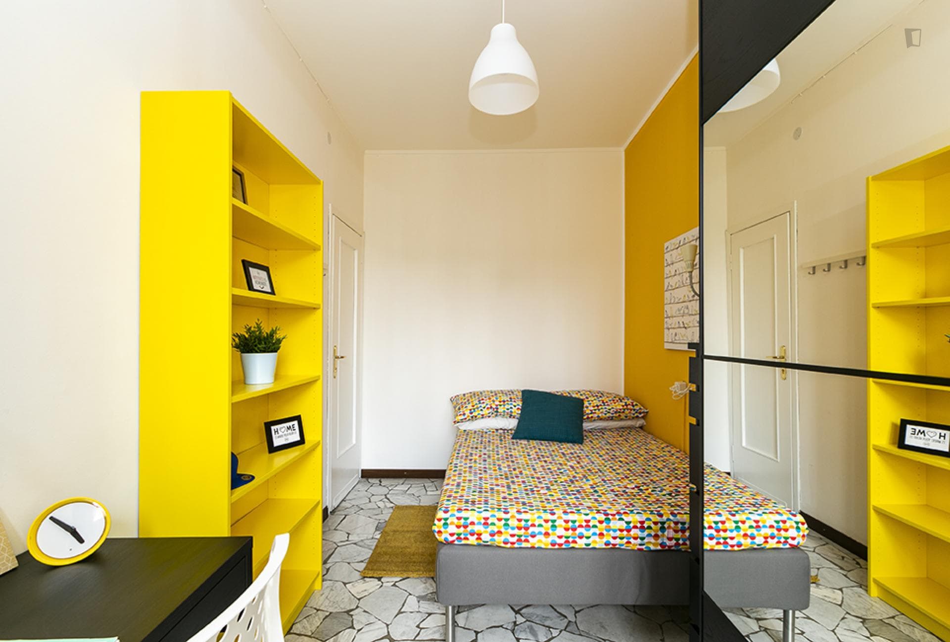Cute double bedroom near Giardino Cassina de Pomm photo 1
