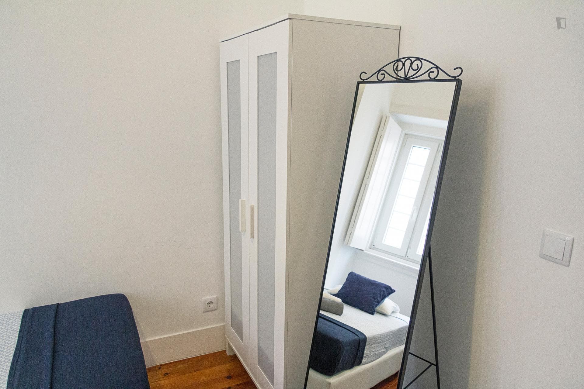 Property photo thumbnail