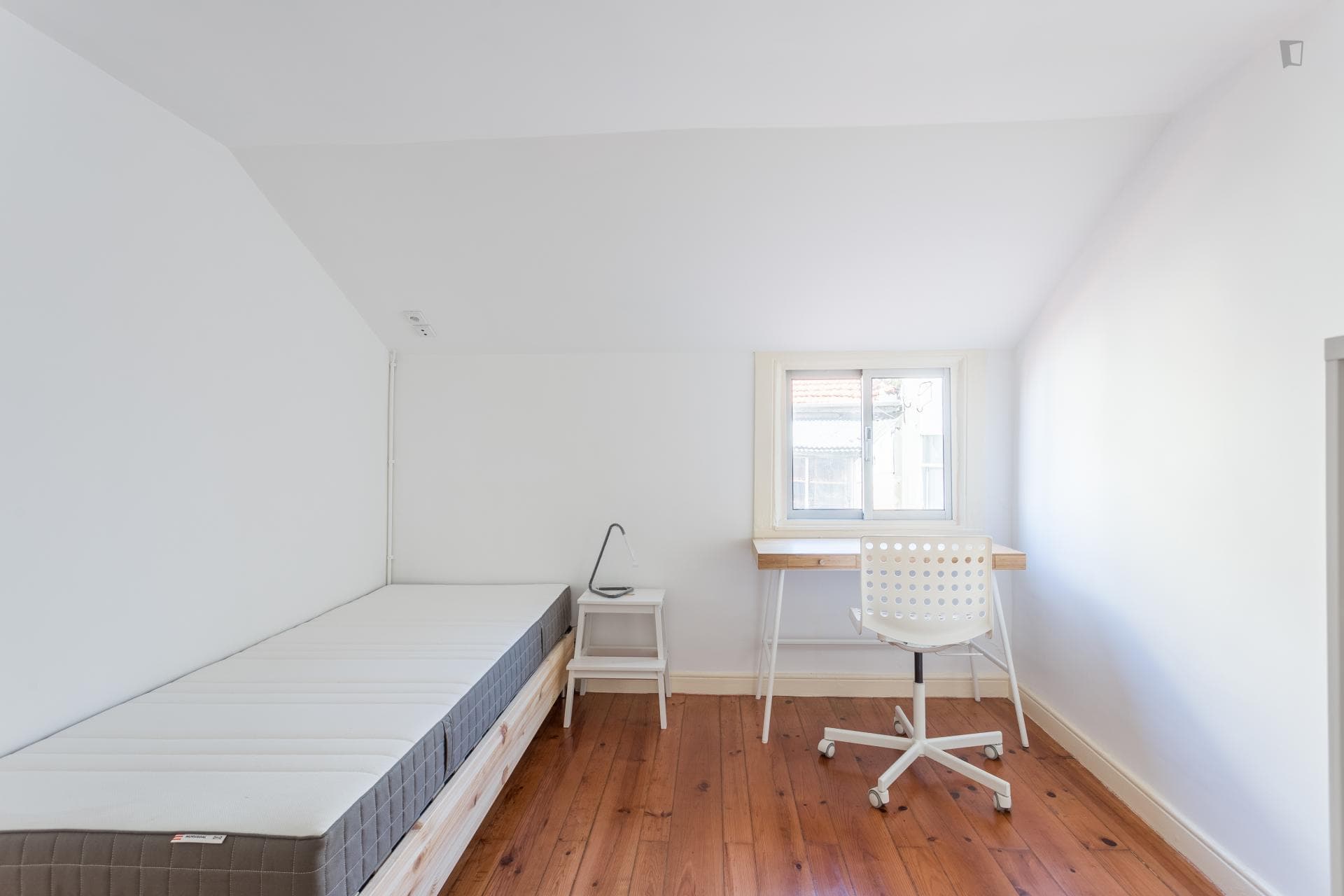 Very nice single bedroom near the 24 de Agosto metro photo 1