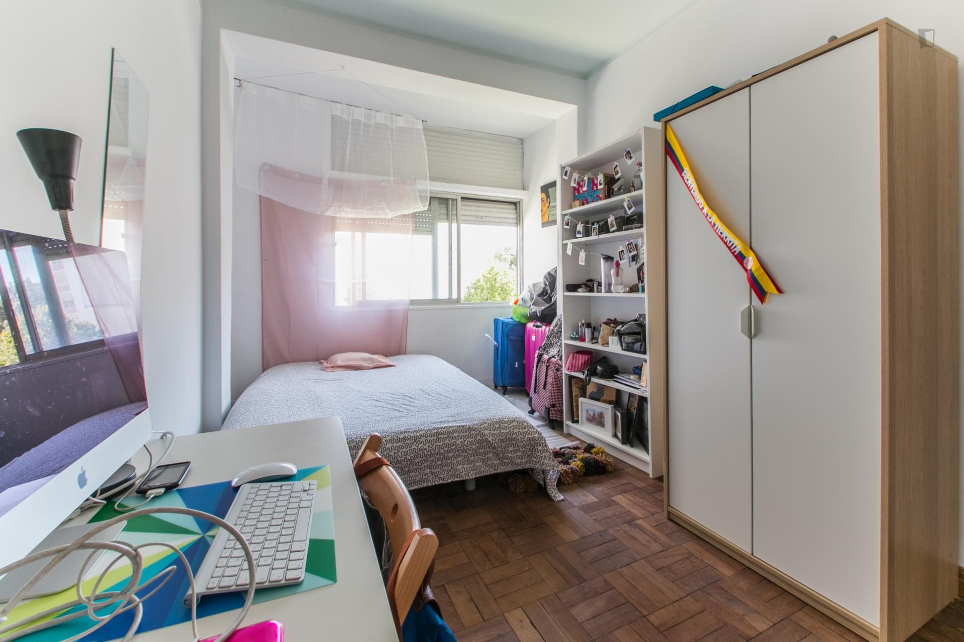 Tasteful double bedroom near Jardim da Estrela photo 1