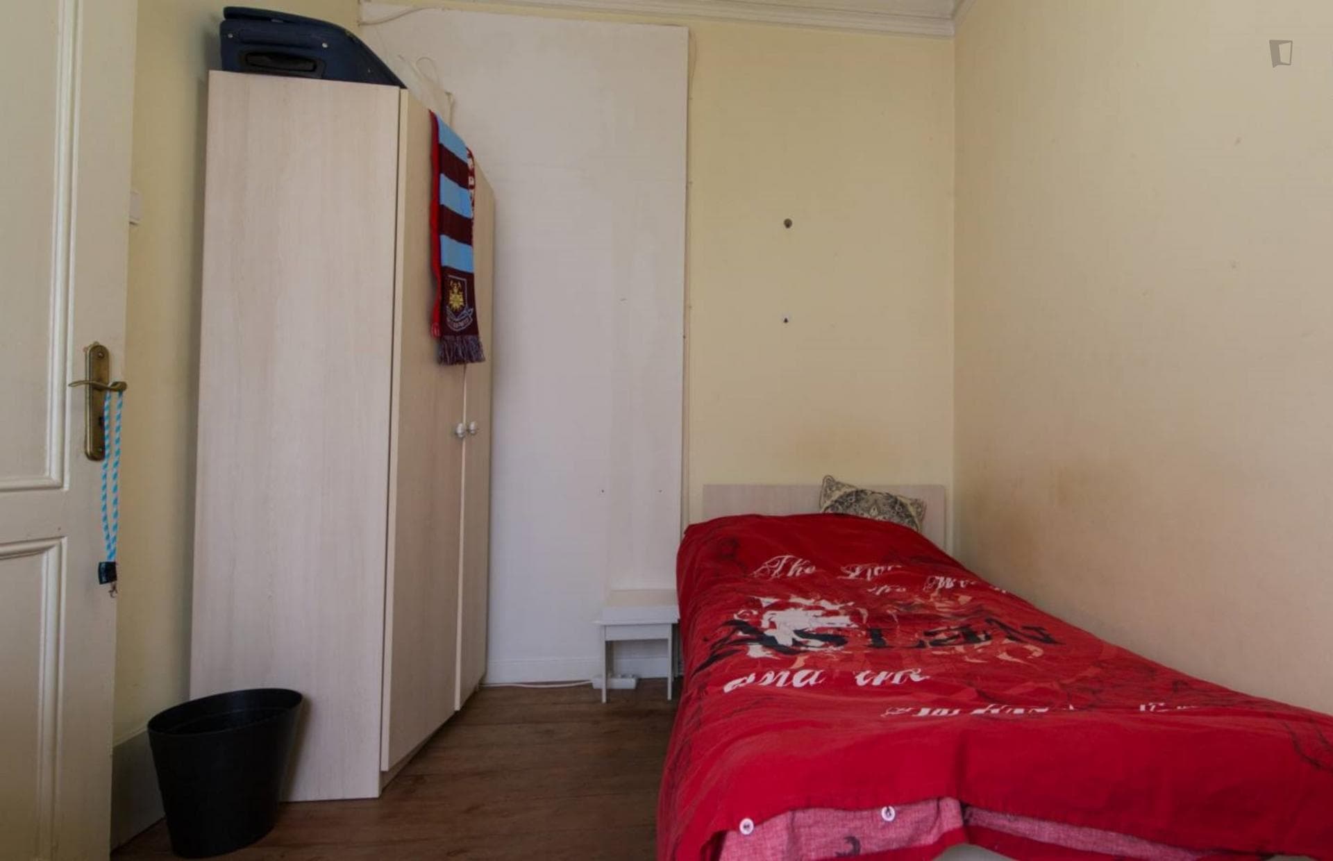 Property photo thumbnail