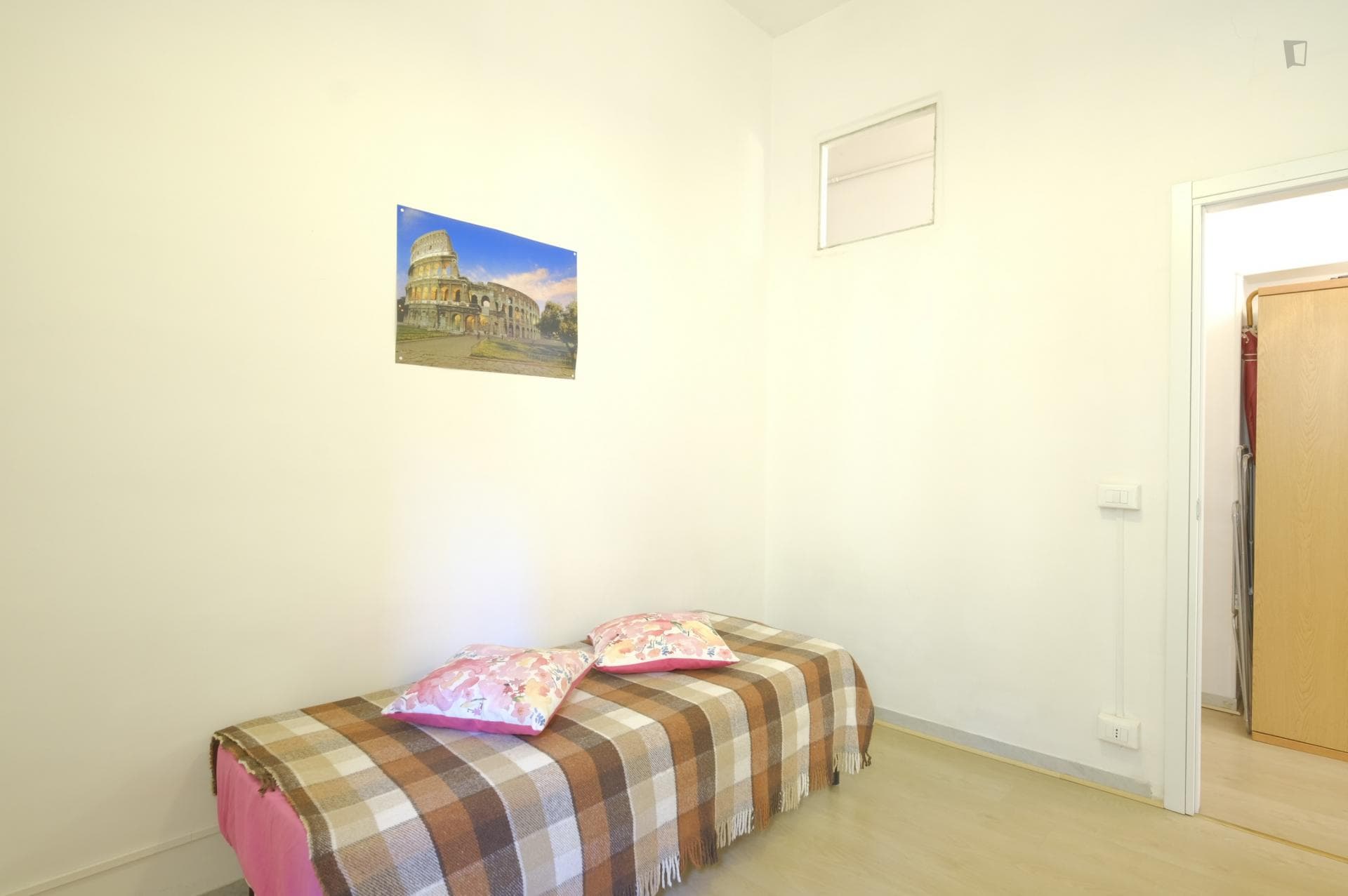 Homely single room next to Città del Vaticano photo 1
