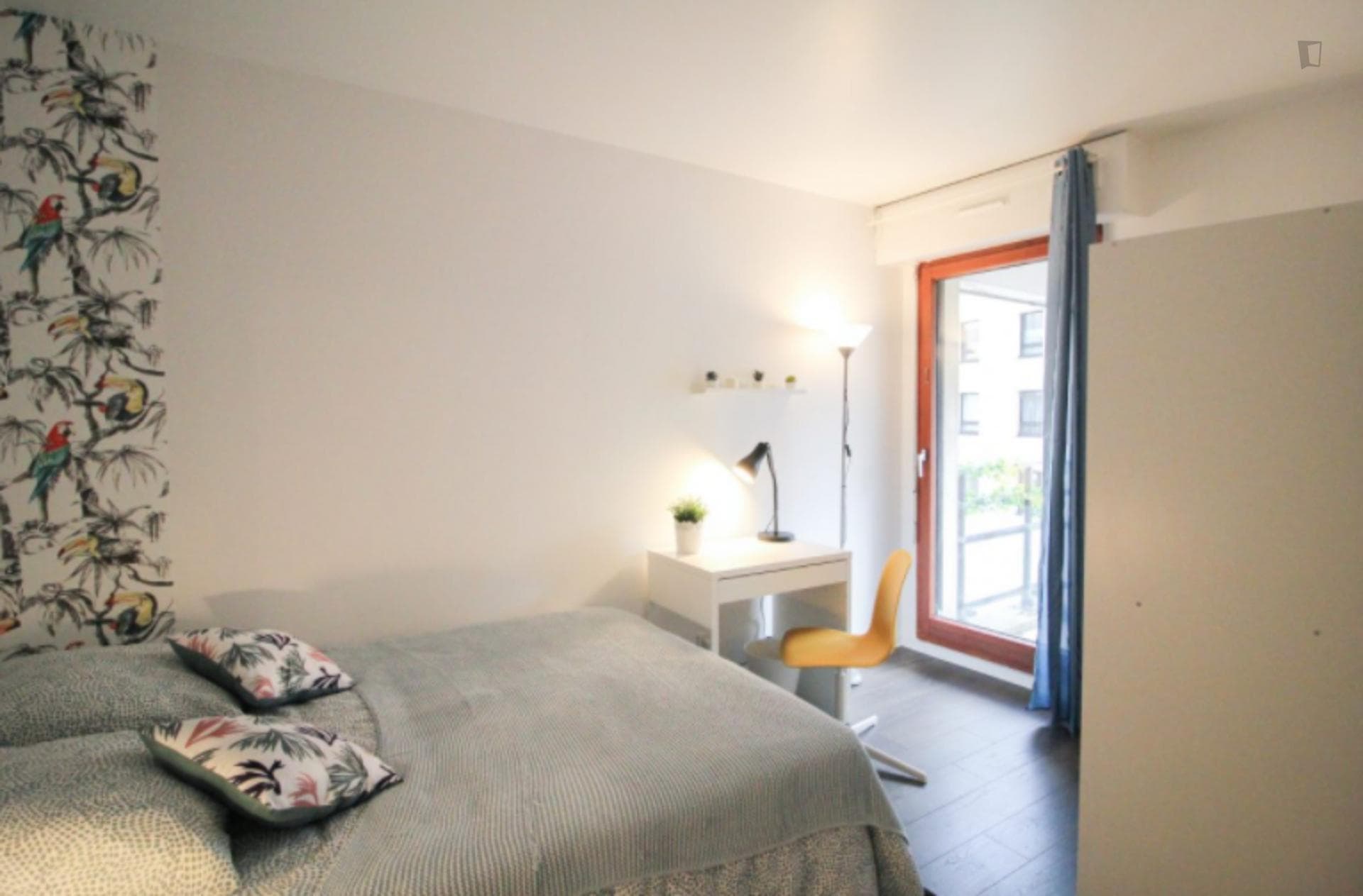 Beautiful bright room - 10m² - RU36 photo 1