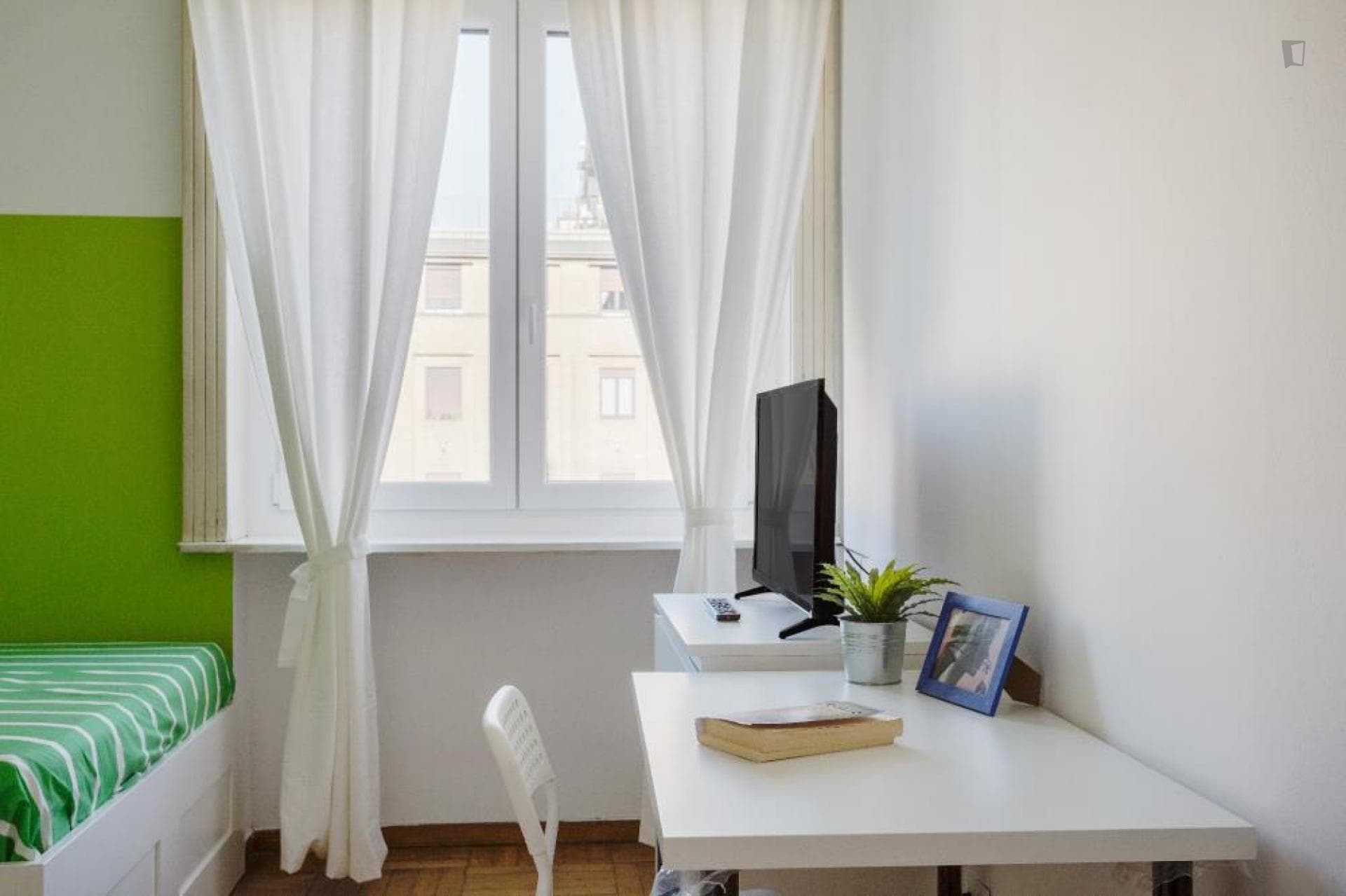 Property photo thumbnail