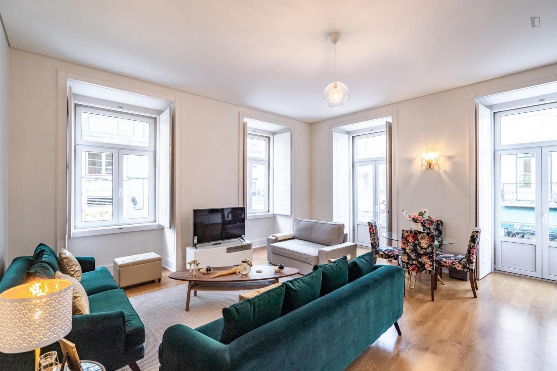 Property photo thumbnail