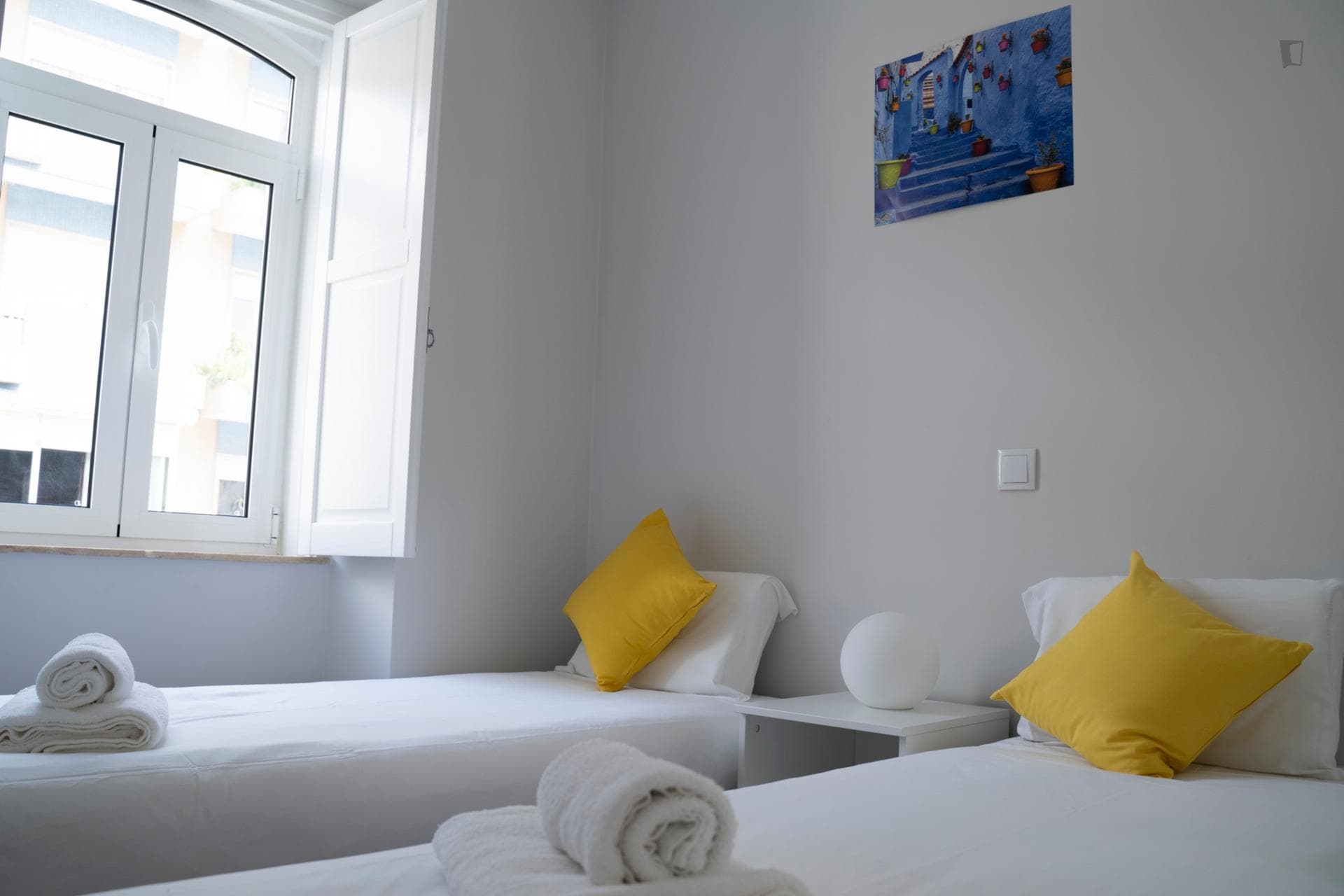 Charismatic 2-bedroom apartment close to Picoas subway station photo 1