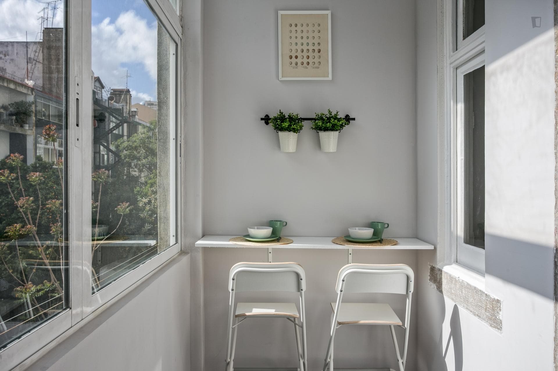 Charming Double Bedroom in Picoas photo 1