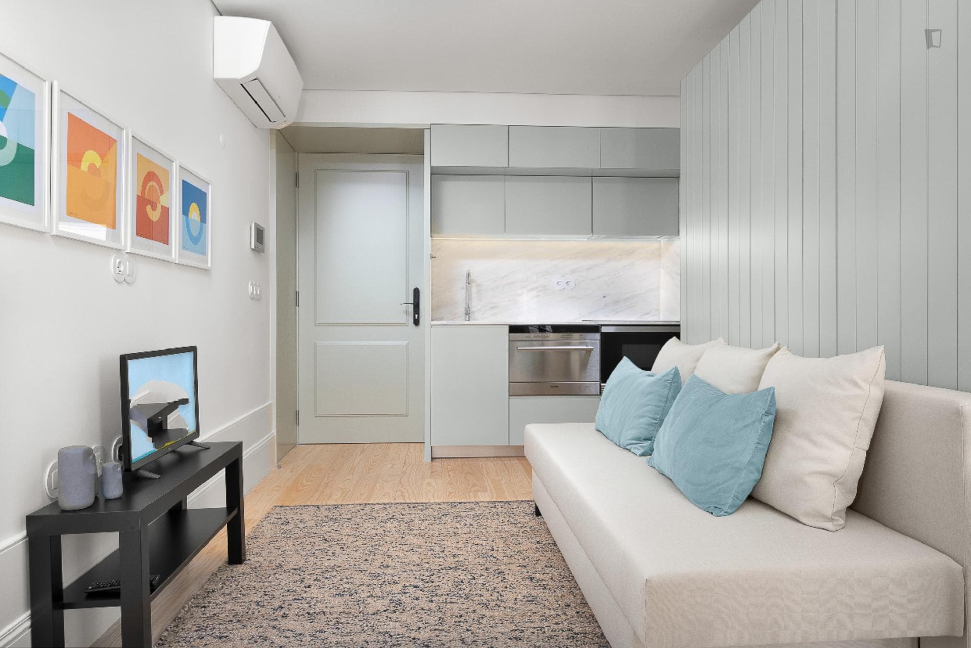 Property photo thumbnail