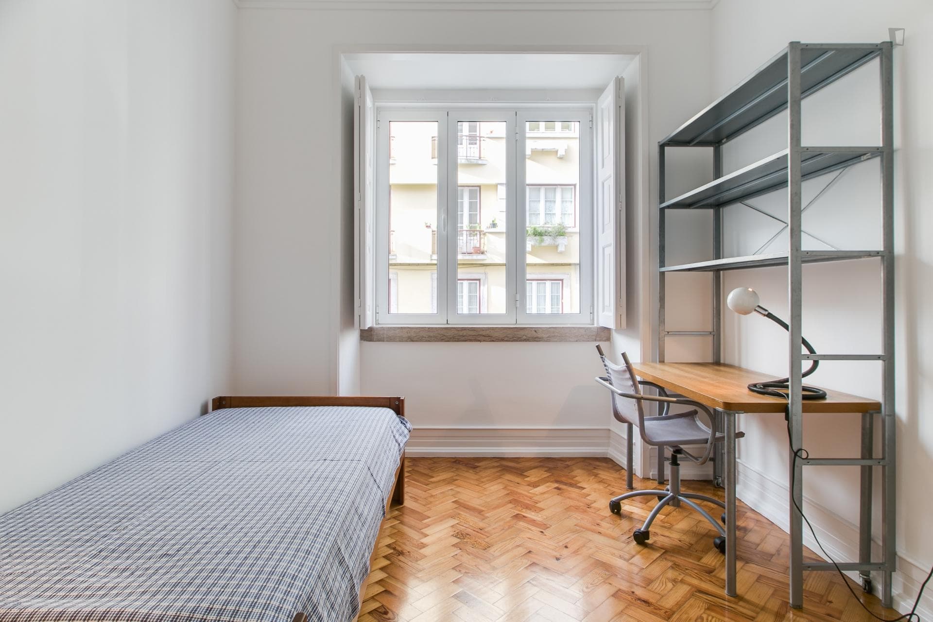Cosy single bedroom near Lx Factory photo 1