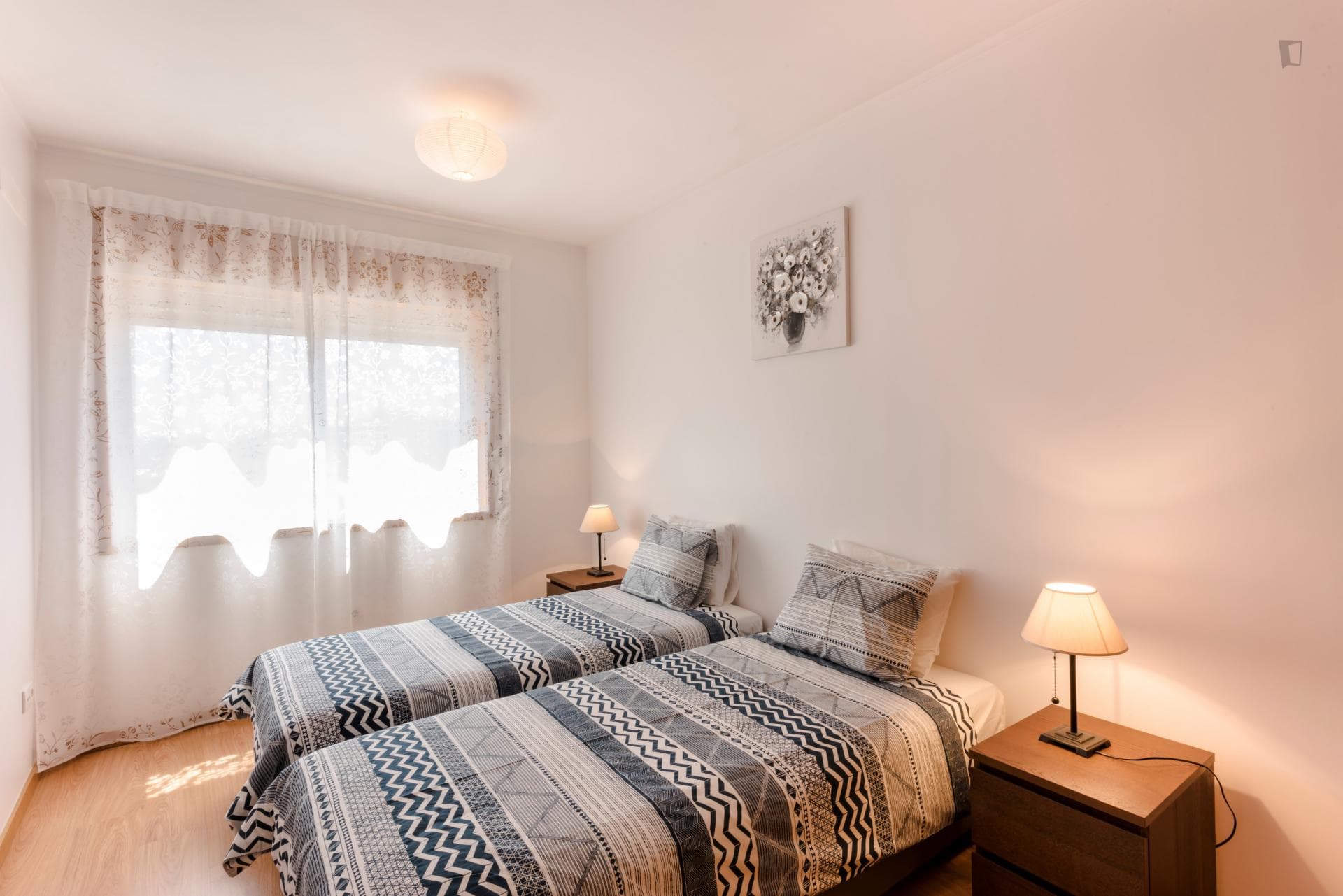 Spacious apartment with 1 bedroom photo 1