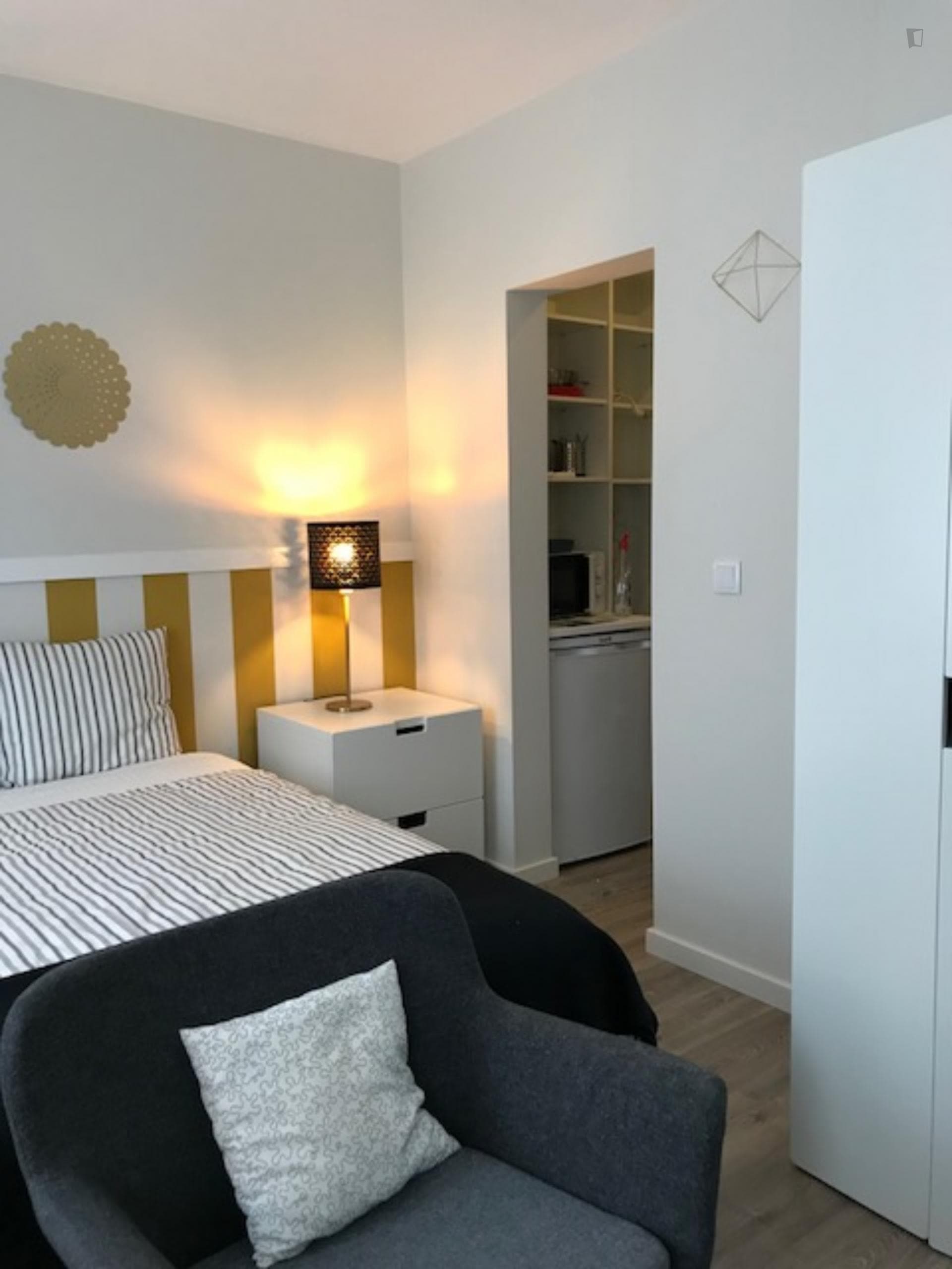 Cosy and modern studio in Campolide photo 1