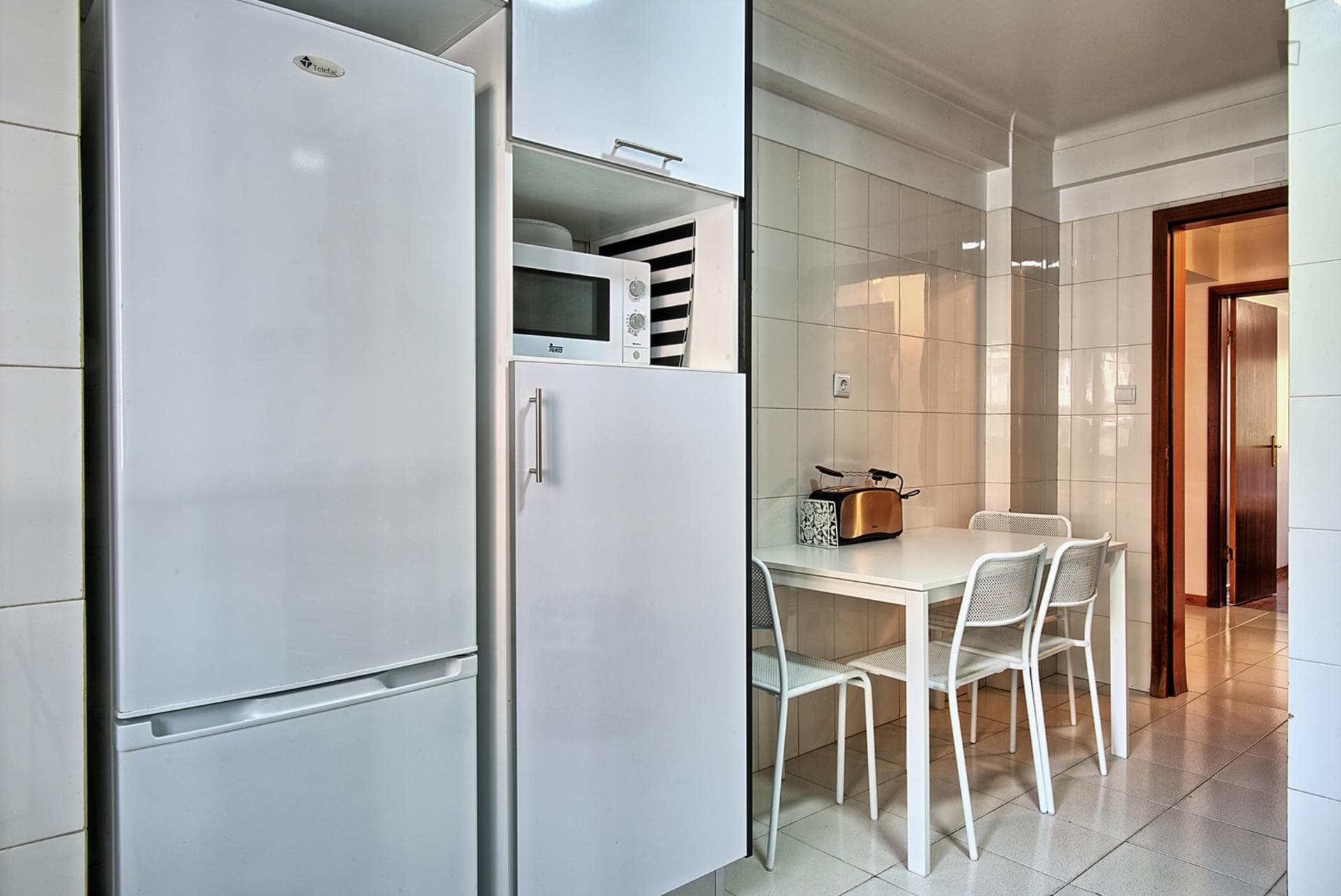 Incredible 3-bedroom apartment near Aeroporto de Lisboa photo 1