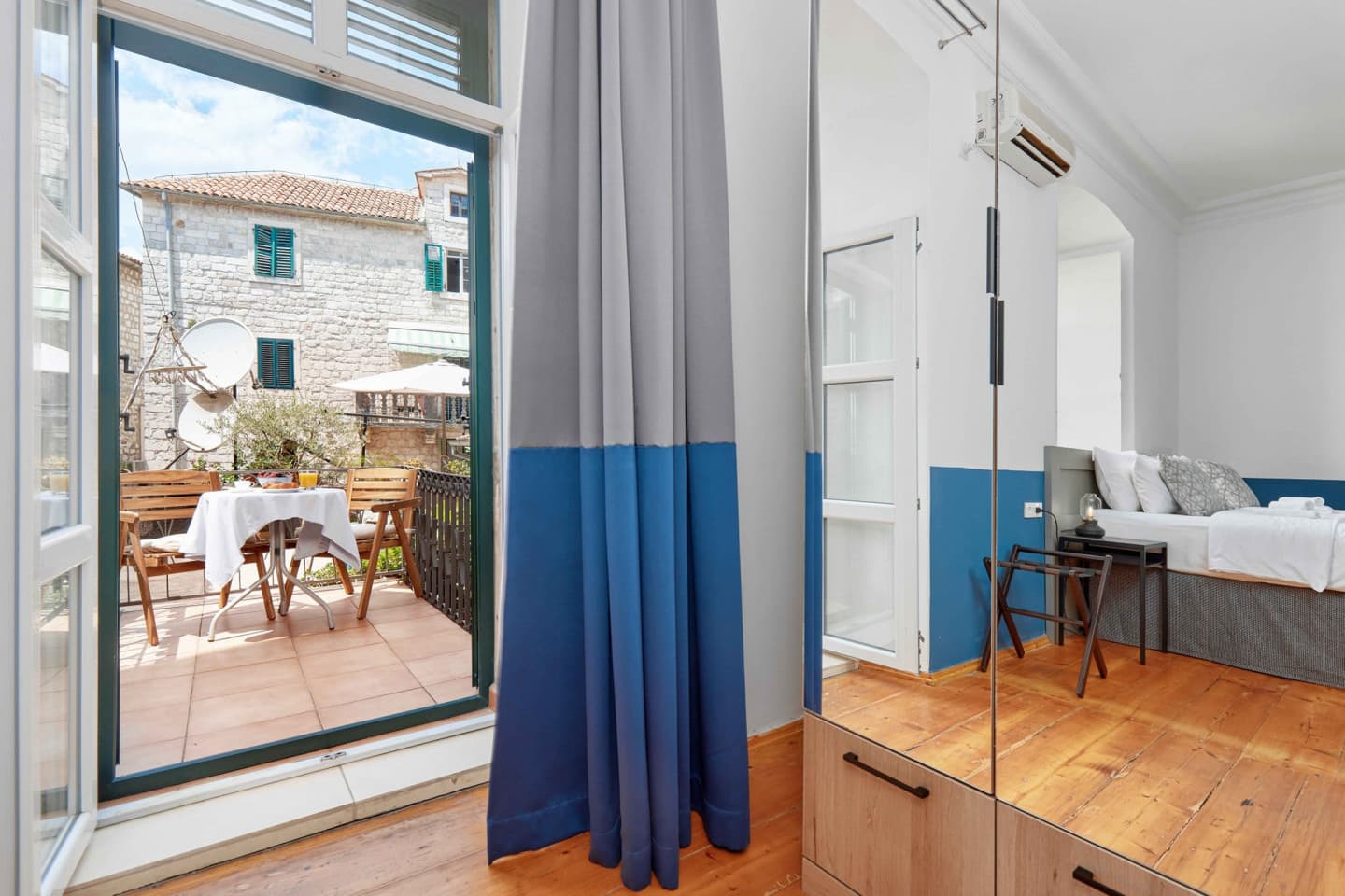 Property photo thumbnail