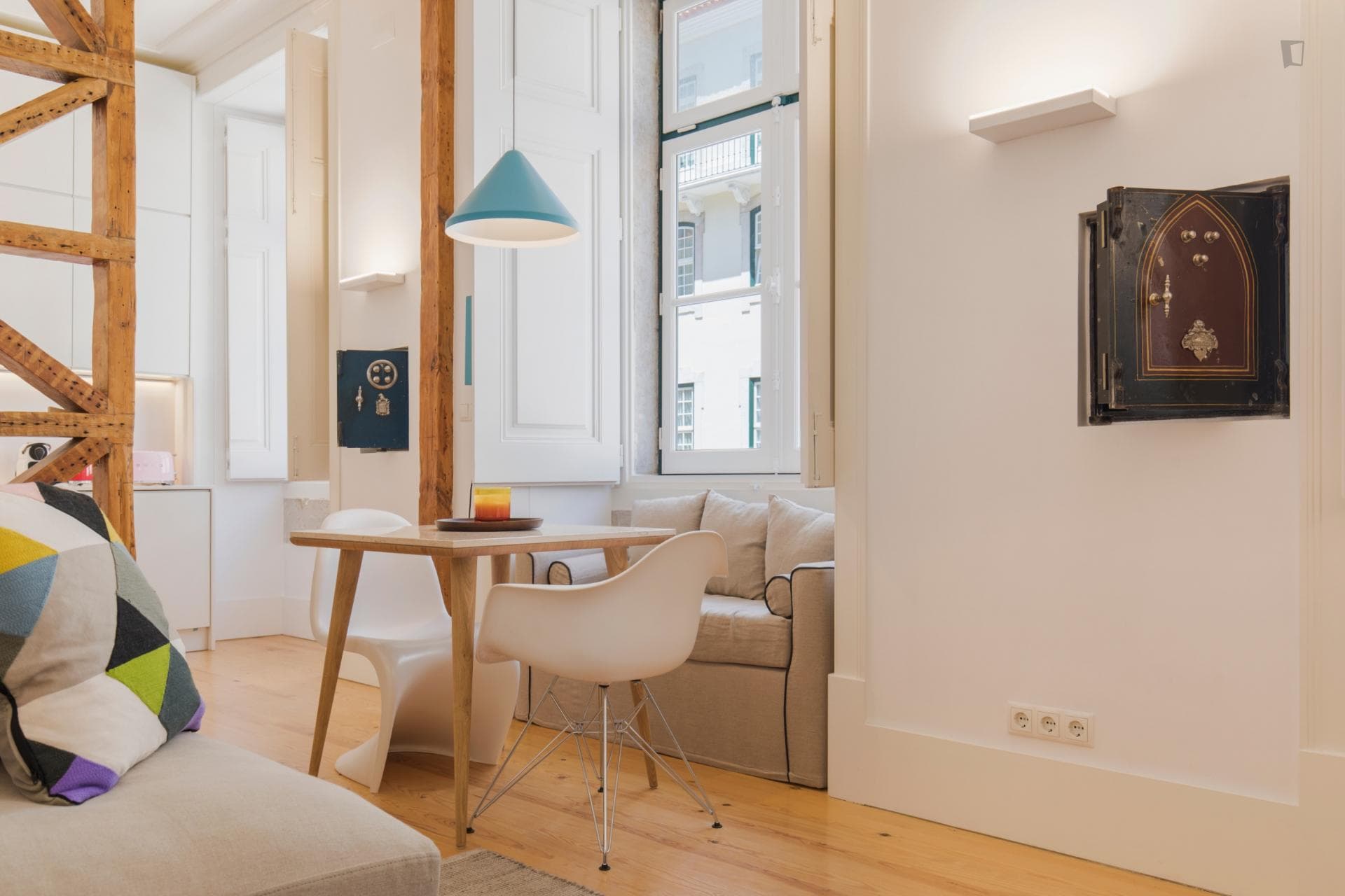 Property photo thumbnail
