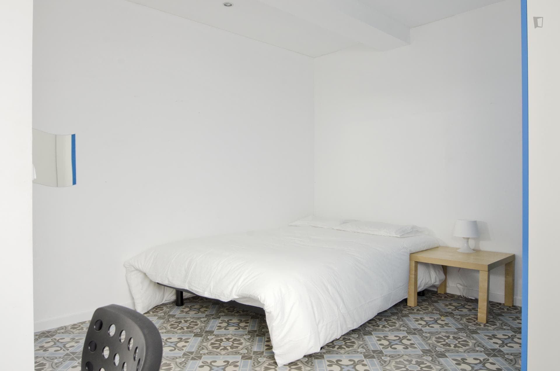 Perfect double bedroom in Alvalade photo 1