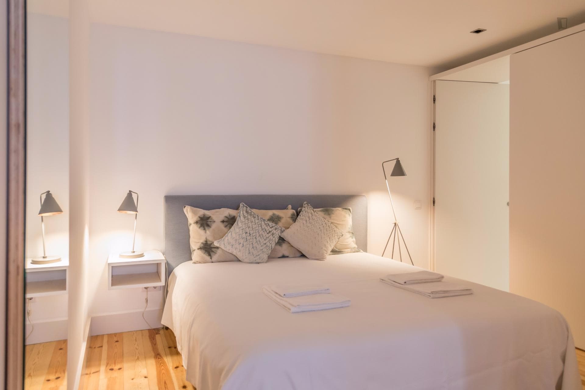 Really elegant 1-bedroom apartment in Bica photo 1