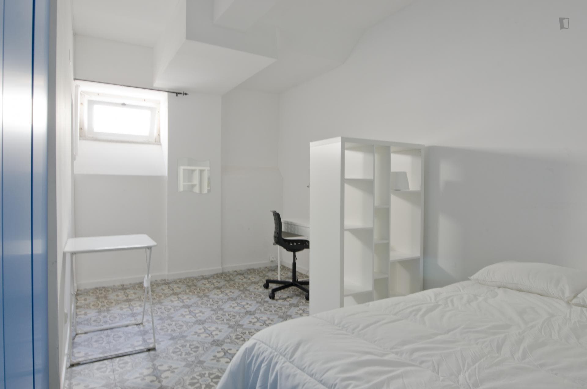 Wonderful double bedroom in Alvalade photo 1