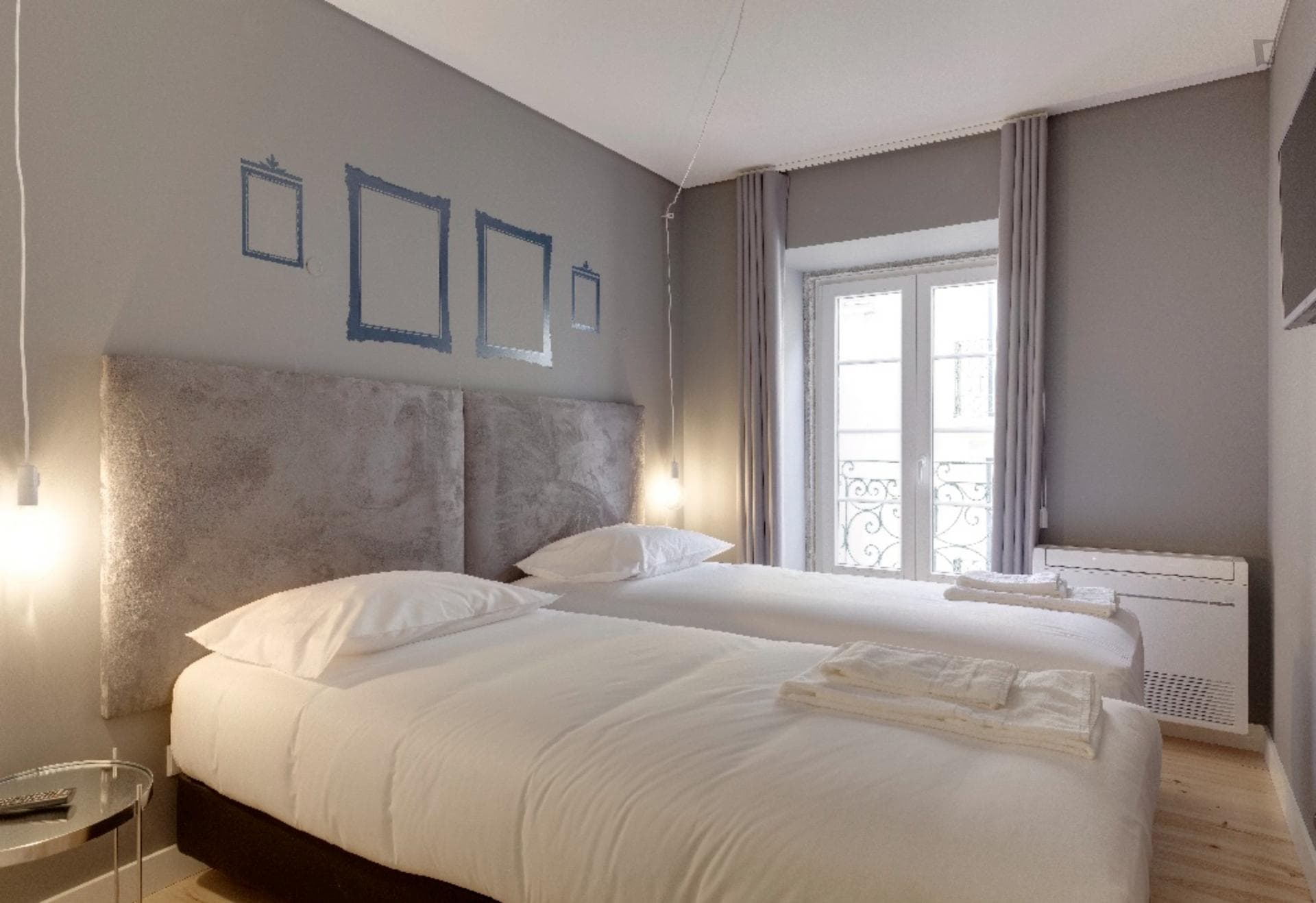 2-Bedroom apartment near Baixa-Chiado metro station photo 1