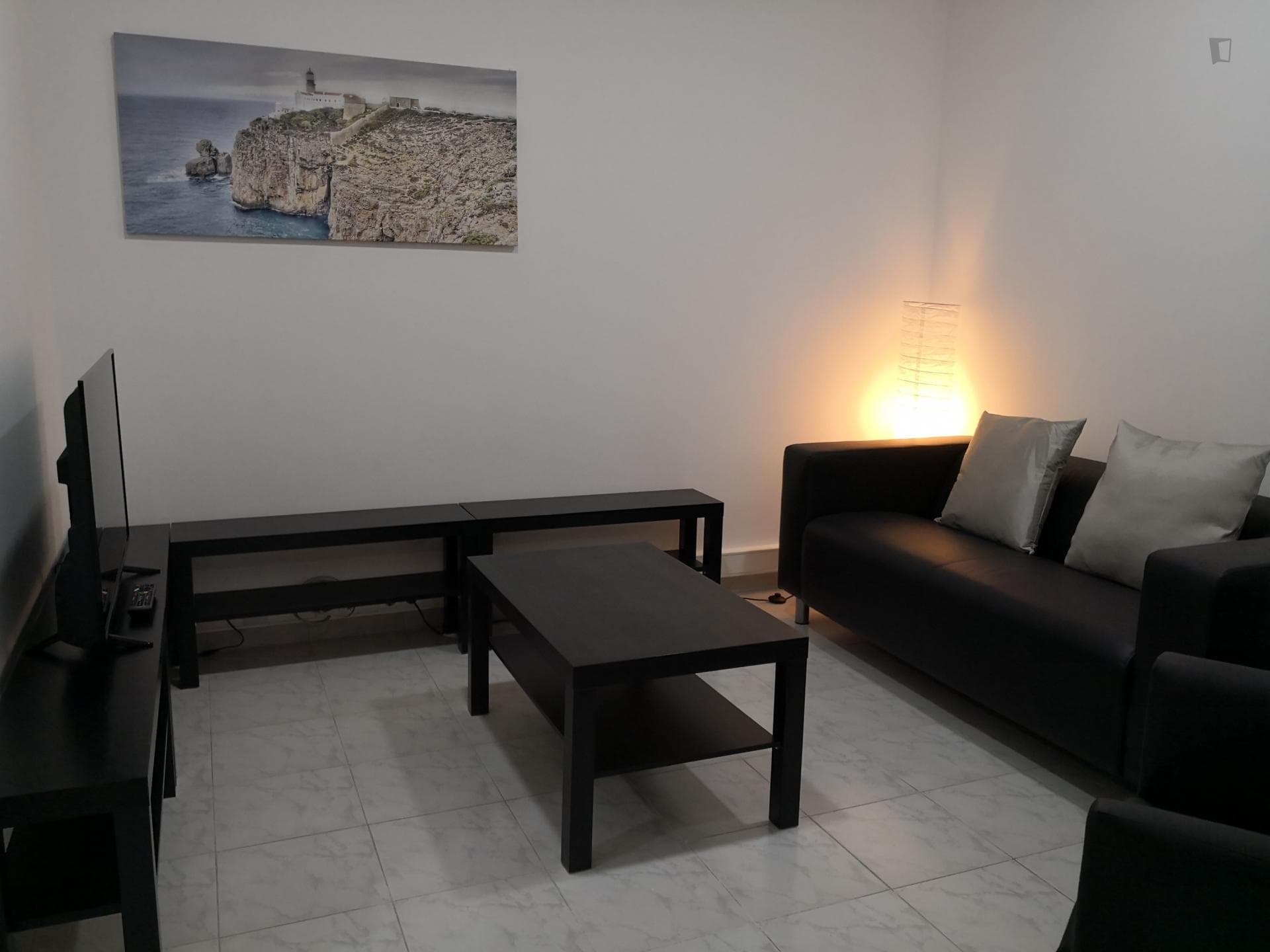 Quarto em Apt exclusivo para estudantes NOVA SBE photo 1