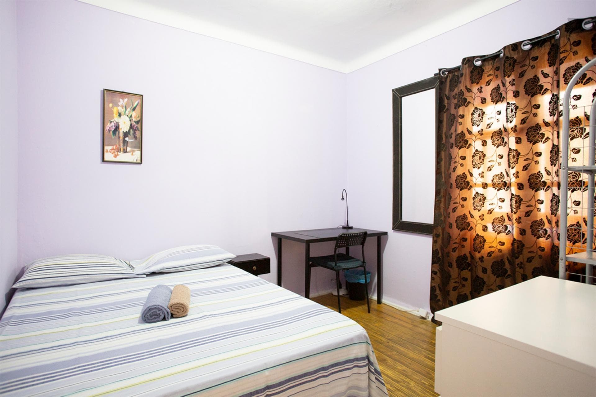 Welcoming double bedroom in Bairro Alto, near Chiado photo 1